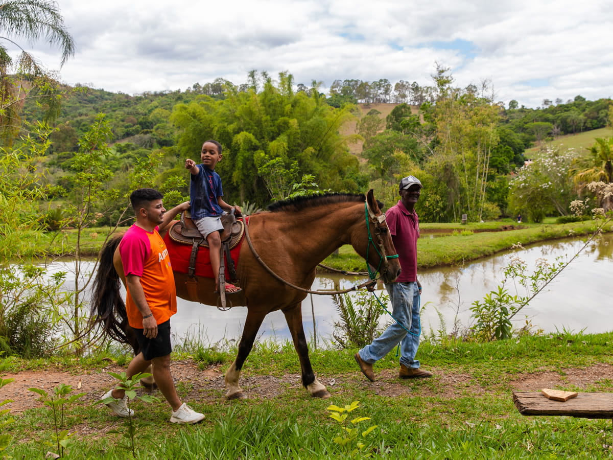 Passeio à Cavalo do Hotel Fazenda Palestina - Itapecerica-MG